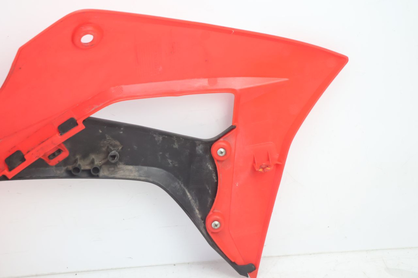 photo de CARENA HONDA CRF CR-F 125 (2020 - 2021) - Stato della superficie e materiale