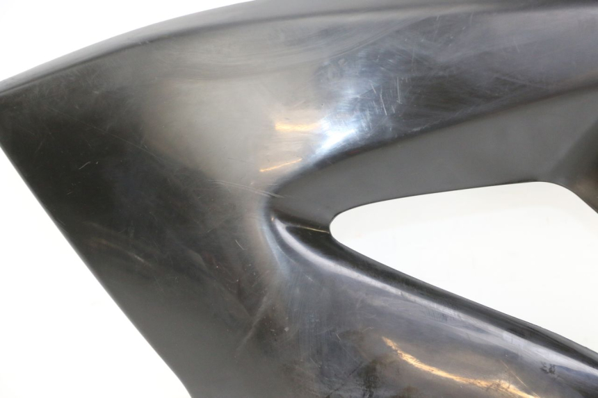 photo de PANNELLO LATERALE ANTERIORE SINISTRO DERBI SENDA SM DRD X-TREME 50 (2011 - 2017) - Dettagli dei punti di fissaggio