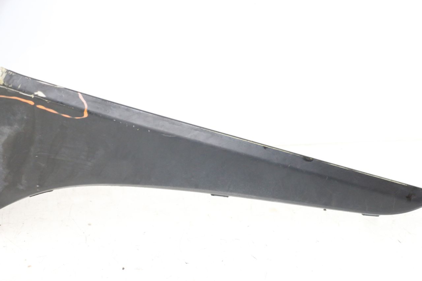 photo de Pannello laterale anteriore sinistro KYMCO DINK STREET ABS 125 (2011 - 2018) - Marcature e riferimenti originali