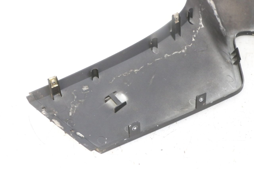 photo de CARENA KYMCO DINK STREET 125 (2009 - 2014) - Primo piano tecnico