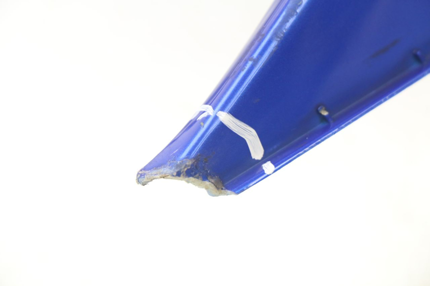 photo de CARENA PEUGEOT JET FORCE CARBU 50 (2003 - 2016) - Zoom sullo stato d'uso