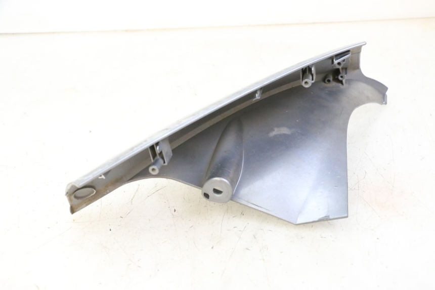 photo de CARENA SYM JOYMAX 125 (2010 - 2017) - Zoom sullo stato d'uso