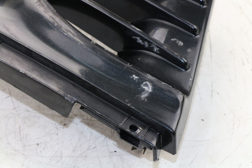 photo de Pannello laterale anteriore sinistro BMW K LT ABS 1100 (1990 - 1996) - Angolazione alternativa