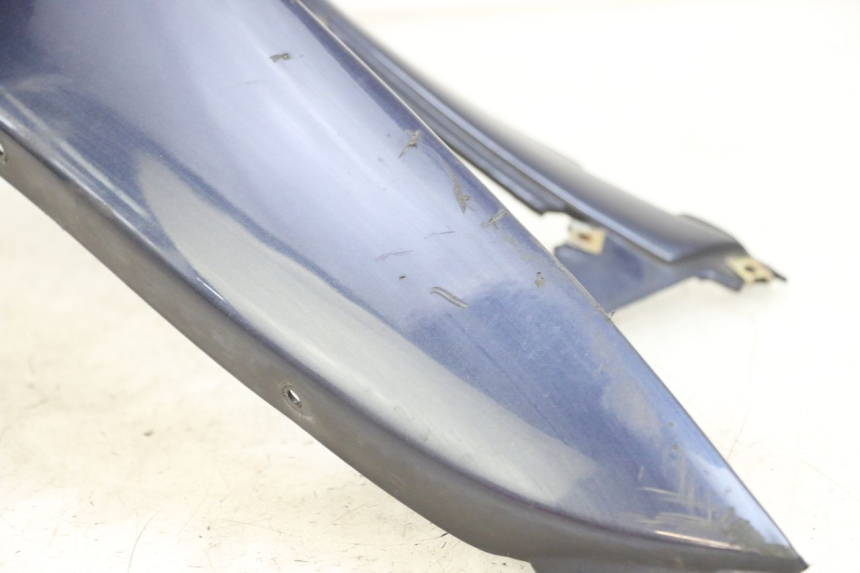 photo de CARENA RENAULT KOURANOS 125 (2001 - 2004) - Zoom sullo stato d'uso