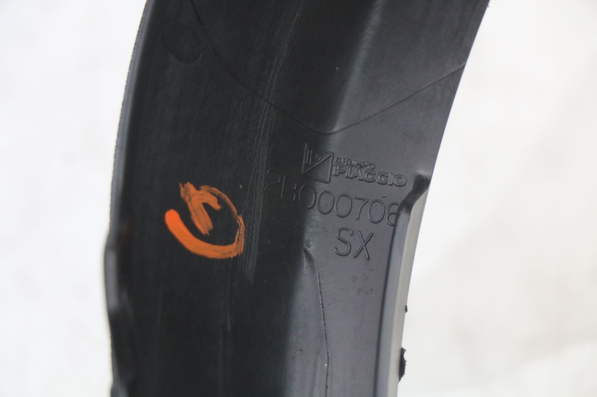 photo de CARENA PIAGGIO MP3 HPE 350 (2018 - 2020) - Altra vista dell'articolo