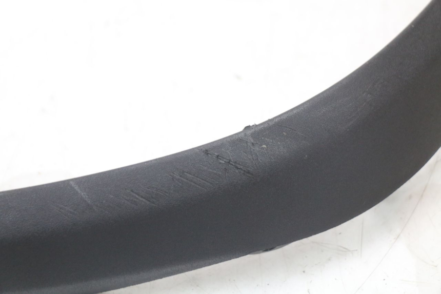 photo de CARENA PIAGGIO MP3 HPE 350 (2018 - 2020) - Zoom sullo stato d'uso