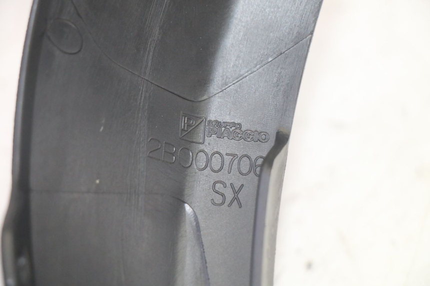 photo de CARENA PIAGGIO MP3 HPE 350 (2018 - 2020) - Vista d'insieme del prodotto