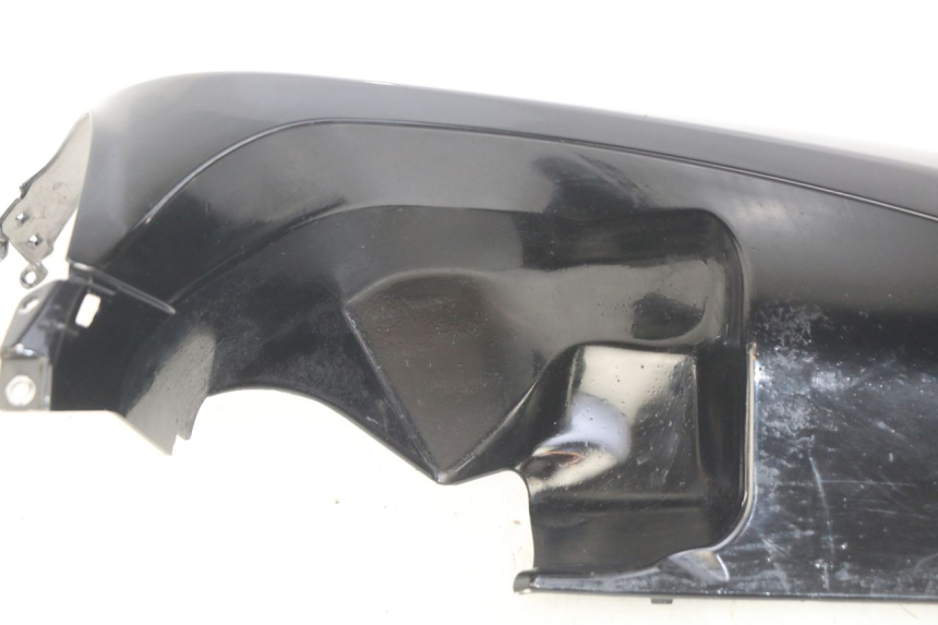 photo de PARAFANGO LATERALE ANTERIORE SINISTRO MBK OVETTO 2T 50 (2007 - 2017) - Caratteristiche distintive