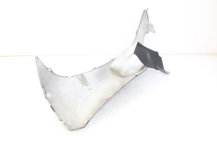 photo de PARAFANGO LATERALE ANTERIORE SINISTRO MBK OVETTO 2T 50 (2007 - 2017) - Dettagli dei punti di fissaggio