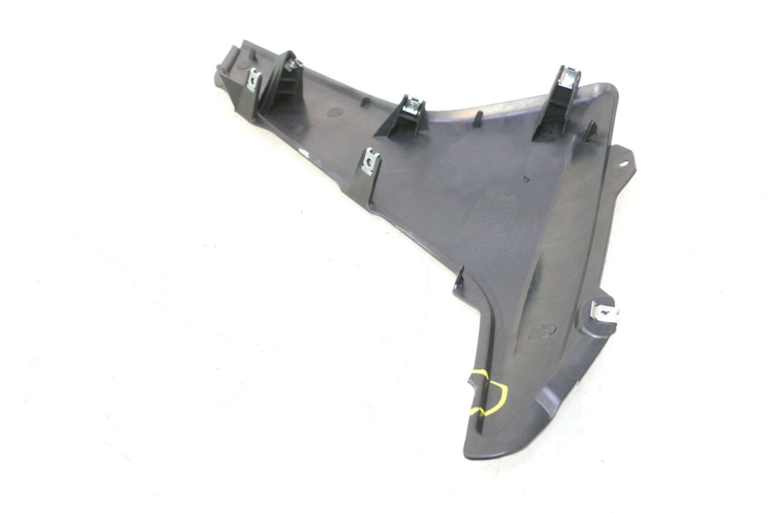 photo de CARENA JM MOTORS R-MAX TECH 50 (2024 - 2026) - Stato della superficie e materiale