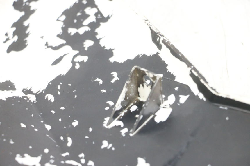 photo de PARAFANGO LATERALE ANTERIORE SINISTRO DERBI SENDA SM X-TREME 50 (2006 - 2010) - Zoom sullo stato d'uso