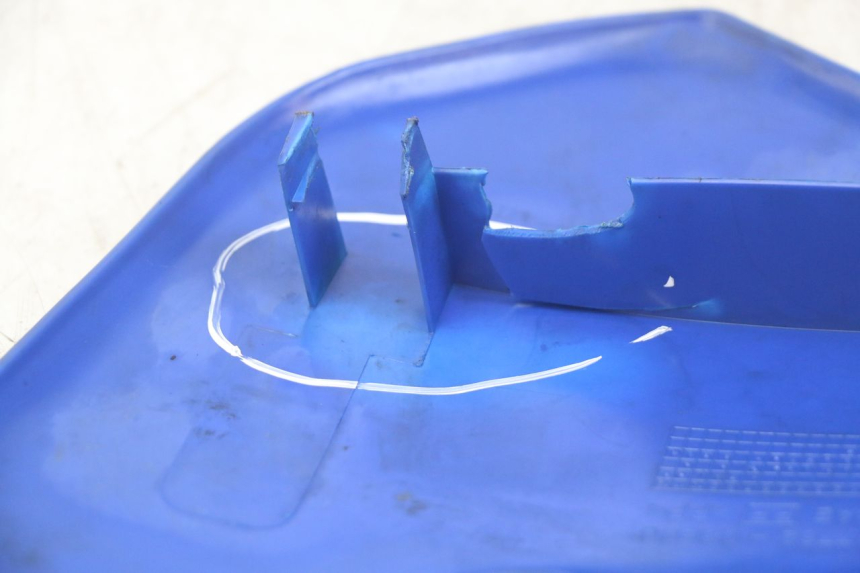 photo de PARAFANGO LATERALE ANTERIORE SINISTRO SUZUKI SMX SUPERMOTARD 50 (1996 - 2001) - Altra angolazione