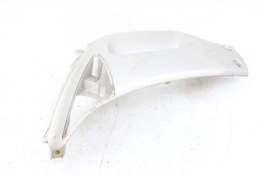 photo de PARAFANGO LATERALE ANTERIORE SINISTRO PEUGEOT SPEEDFIGHT 100 (1997 - 2007) - Stato della superficie e materiale