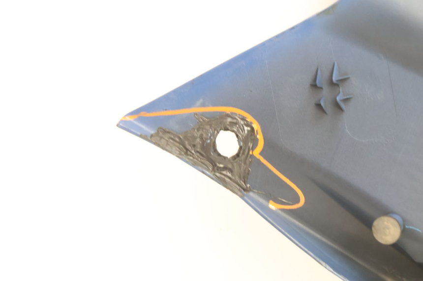 photo de FIANCO LATERALE ANTERIORE SINISTRO YAMAHA TDM ABS 900 (2002 - 2014) - Dettagli dei punti di fissaggio