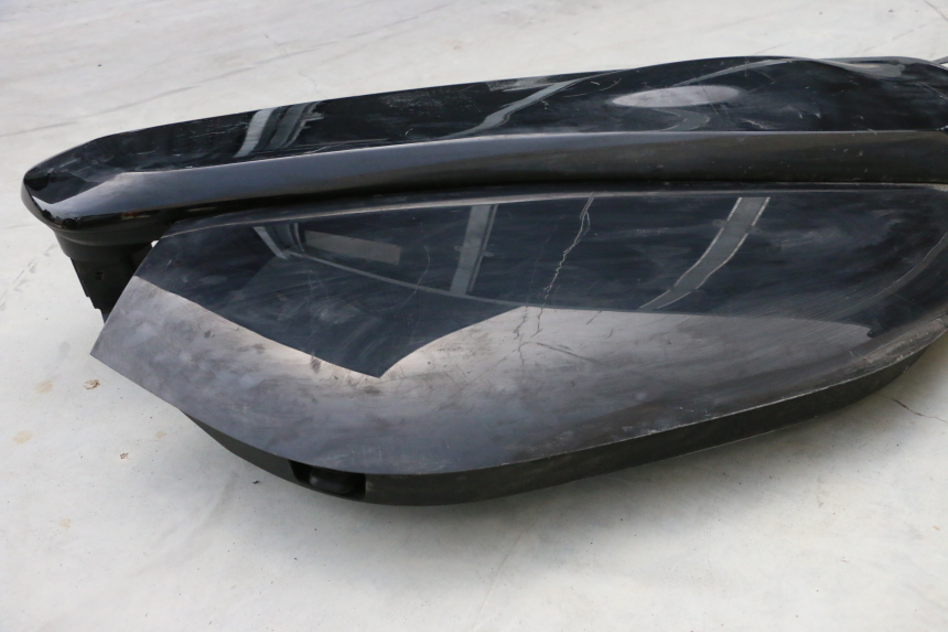 photo de CARENA RENAULT TWIZY 45 (2012 - 2019) - Primo piano tecnico