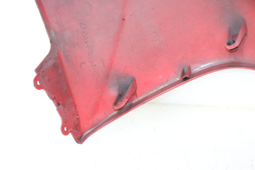 photo de CARENA HONDA VFR FI RC46 800 (1998 - 2001) - Dettagli dei punti di fissaggio