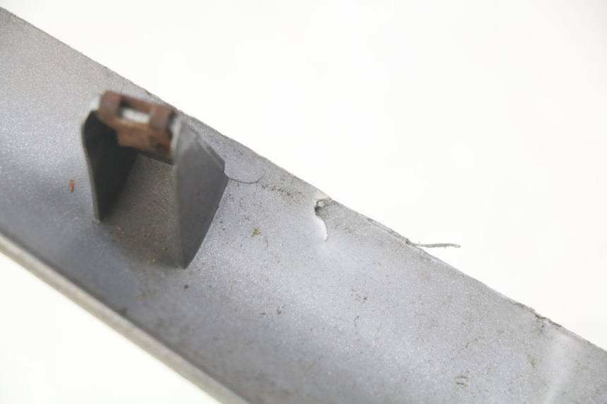 photo de PARAFANGO LATERALE ANTERIORE SINISTRO YAMAHA XMAX X-MAX 125 (2006 - 2009) - Dettaglio del componente