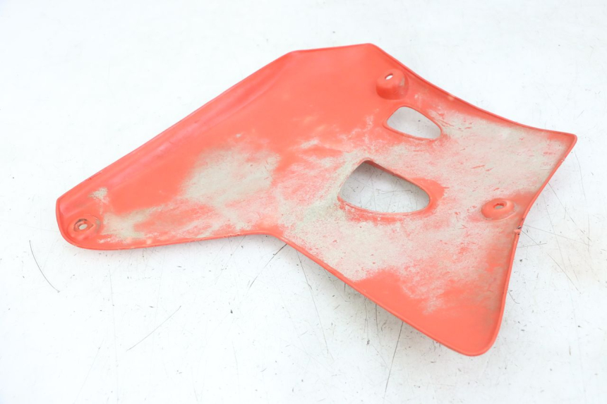 photo de PARAFANGO LATERALE ANTERIORE SINISTRO PEUGEOT XP6 50 (1997 - 2003) - Dettaglio del componente