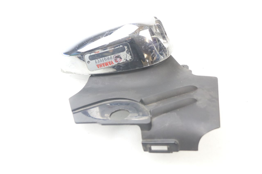 photo de PANNELLO LATERALE ANTERIORE SINISTRO YAMAHA YBR CUSTOM 125 (2008 - 2010) - Zoom sullo stato d'uso