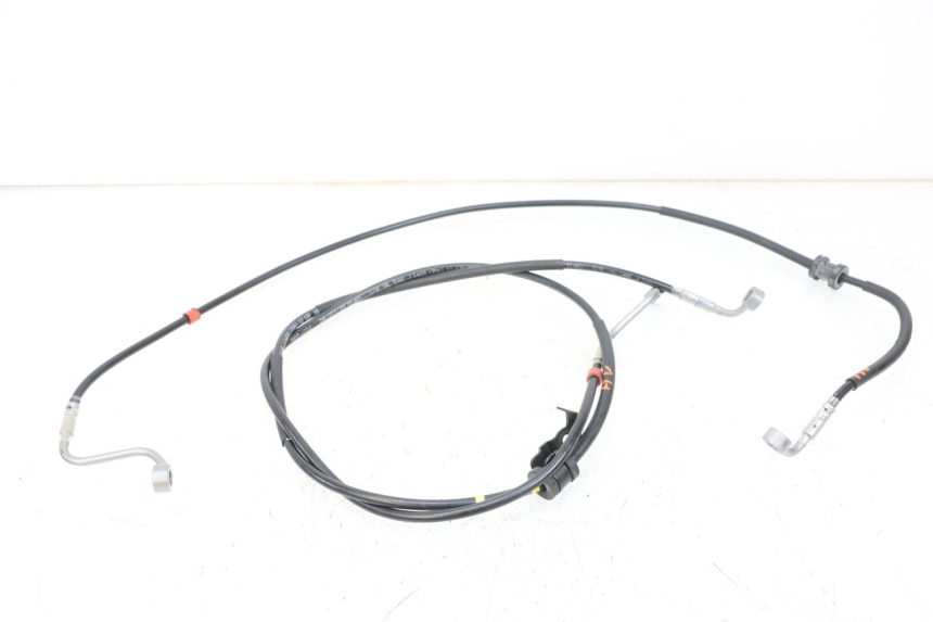 photo de TUBO FRENO ANTERIORE ROYAL ENFIELD SCRAM 411 (2022 - 2024) - Zoom sullo stato d'uso