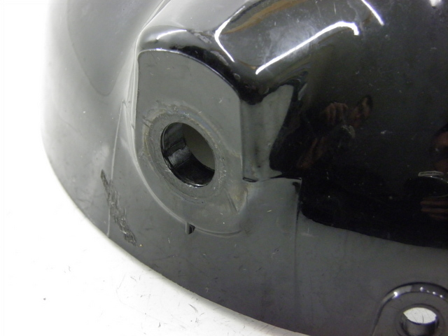 photo de COPERCHIO FARO ANTERIORE  HONDA CB SEVEN FITTY 750 (1992 - 2003) - Zoom sullo stato d'uso