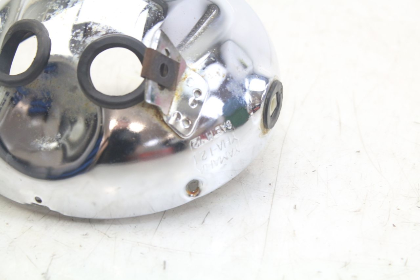 photo de COPERCHIO FARO ANTERIORE  YAMAHA XJN DIVERSION 600 (2000 - 2003) - Primo piano tecnico