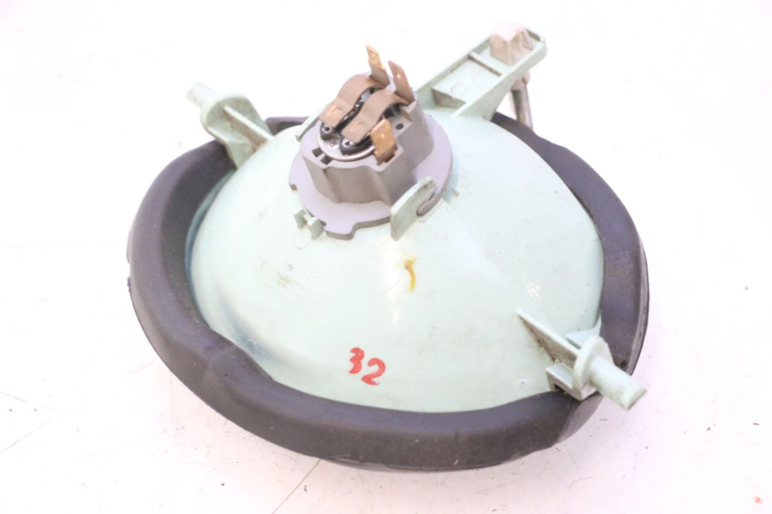 photo de COPERCHIO FARO ANTERIORE  PIAGGIO ZIP 4T 50 (2006 - 2017) - Zoom sullo stato d'uso