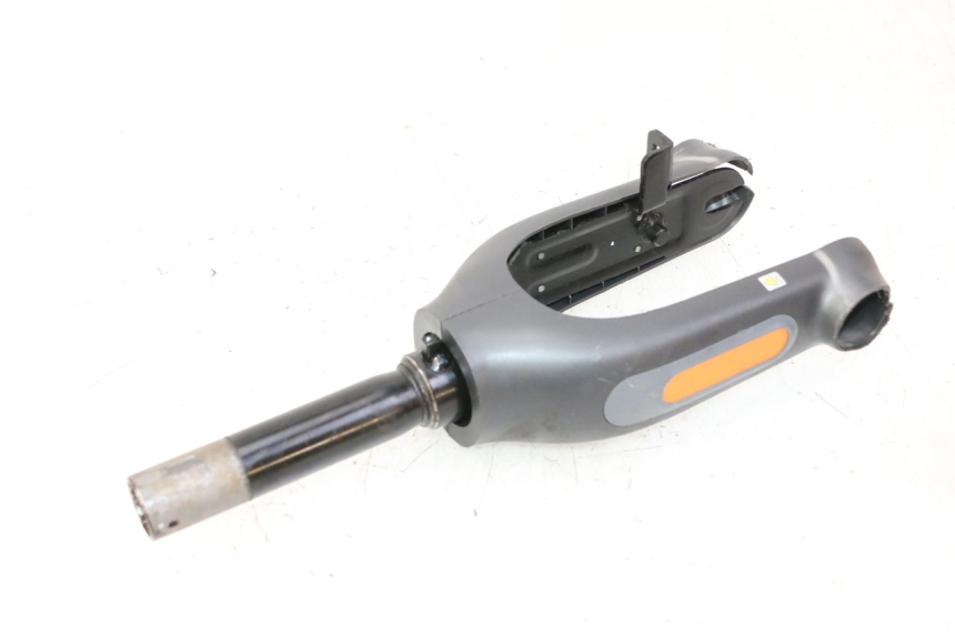 photo de FORCELLA SEGWAY NINEBOT F65I 1 - Marcature e riferimenti originali