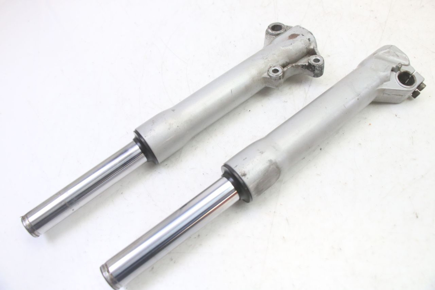 photo de FORCELLA PIAGGIO LIBERTY 4T 50 (2009 - 2015) - Primo piano tecnico