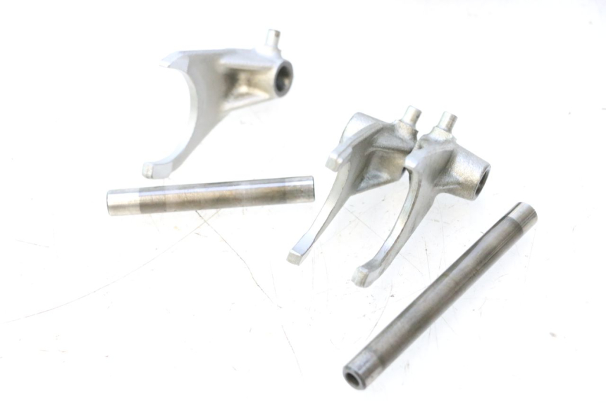 photo de FORCELLA CAMBIO SUZUKI DR S 600 (1985 - 1989) - Zoom sullo stato d'uso