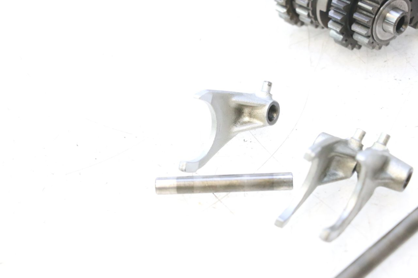photo de FORCELLA CAMBIO SUZUKI DR S 600 (1985 - 1989) - Altra angolazione