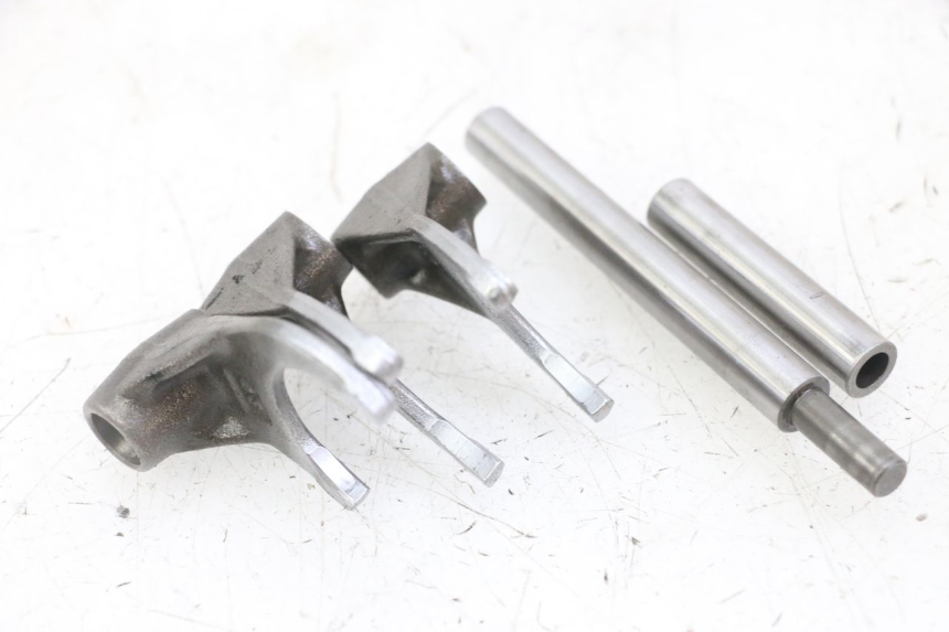 photo de FORCELLA CAMBIO KAWASAKI KX F KXF 450 (2009 - 2011) - Zoom sullo stato d'uso