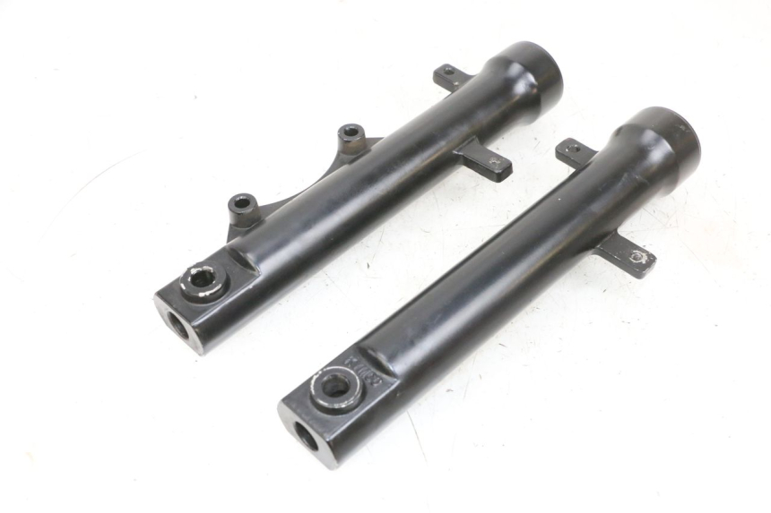 photo de STELO FORCELLA KYMCO AGILITY 16+ 4T 50 (2018 - 2023) - Vista principale