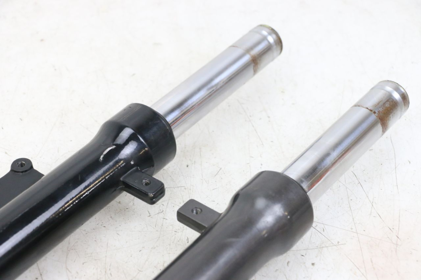 photo de FORCELLA GUIDATA KYMCO AGILITY 4T 50 (2018 - 2022) - Vista d'insieme del prodotto