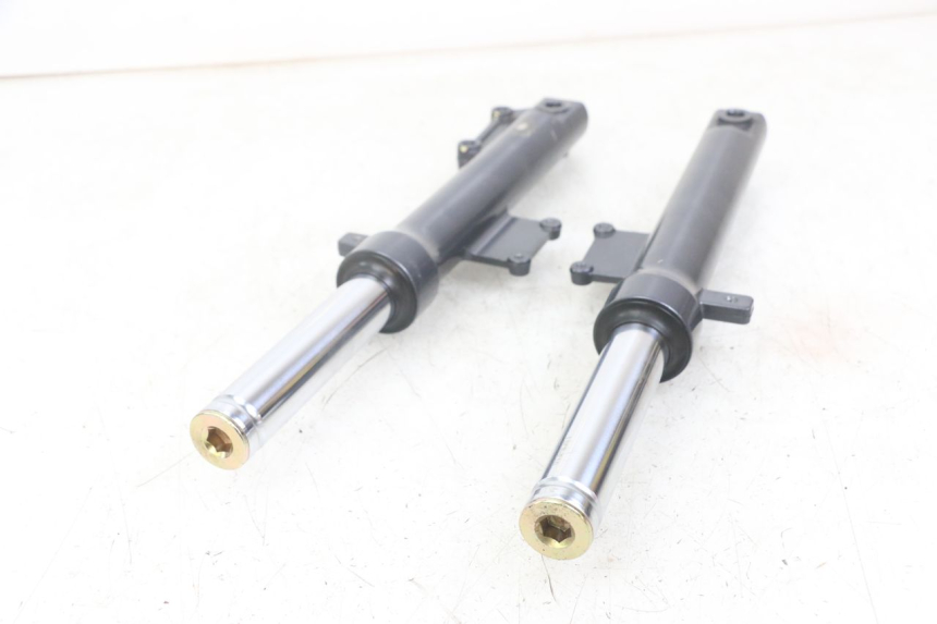 photo de FORCELLA GUIDATA KYMCO AGILITY 4T 50 (2018 - 2022) - Primo piano tecnico