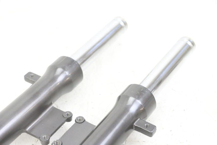 photo de Forcella a steli KYMCO AGILITY 4T 50 (2005 - 2018) - Vista d'insieme del prodotto