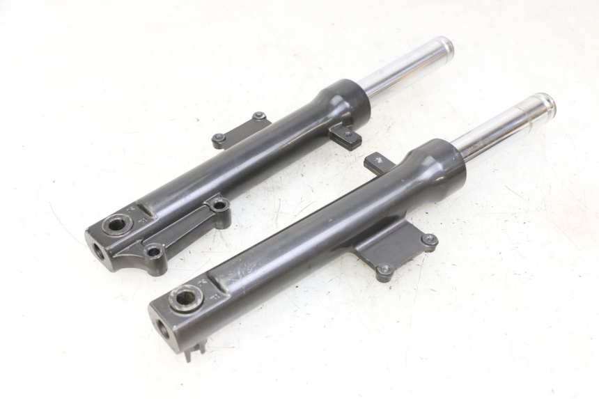 photo de Forcella a steli KYMCO AGILITY 4T 50 (2005 - 2018) - Vista principale