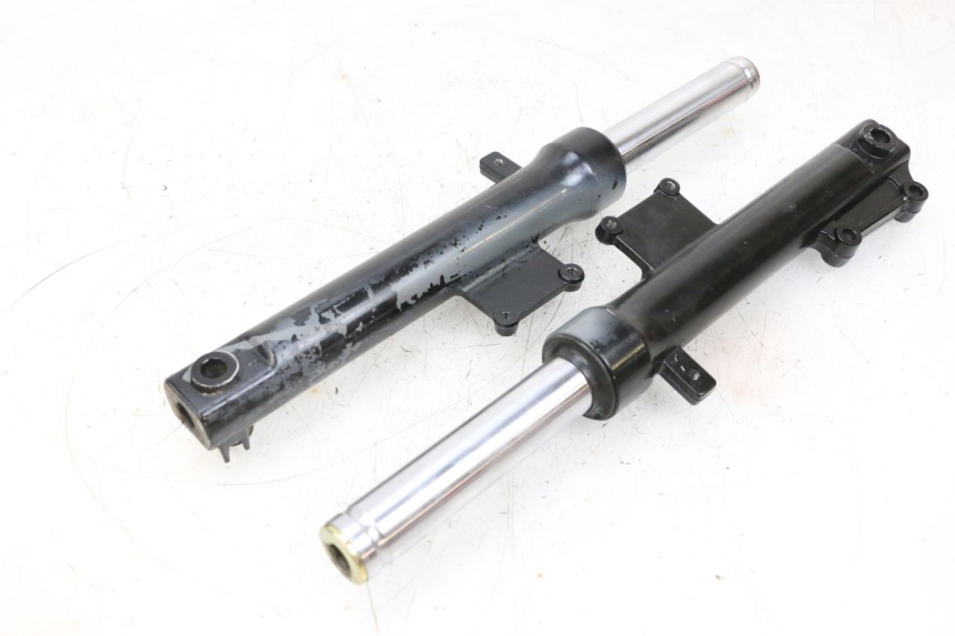 photo de FORCELLA GUIDATA KYMCO AGILITY 4T 50 (2018 - 2022) - Vista principale