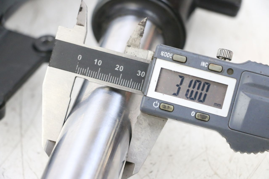 photo de FORCELLA GUIDATA KYMCO AGILITY 4T 50 (2018 - 2022) - Zoom sullo stato d'uso