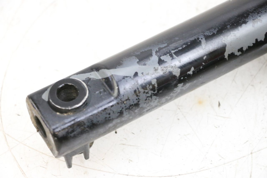 photo de FORCELLA GUIDATA KYMCO AGILITY 4T 50 (2018 - 2022) - Dettagli dei punti di fissaggio