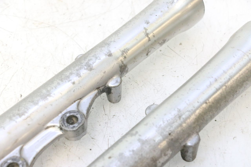 photo de STELO FORCELLA HONDA CB TWO FIFTY 250 (1991 - 2002) - Zoom sullo stato d'uso