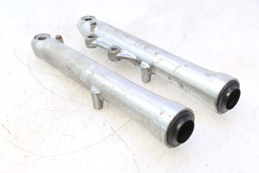 photo de STELO FORCELLA HONDA CB TWO FIFTY 250 (1991 - 2002) - Primo piano tecnico