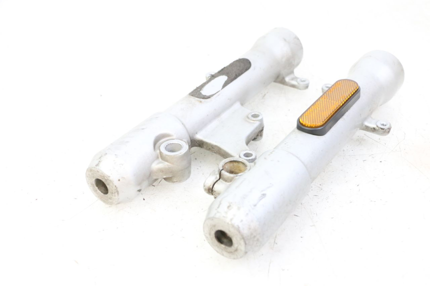 photo de STELO FORCELLA PEUGEOT CITYSTAR 50 (2013 - 2017) - Dettagli dei punti di fissaggio