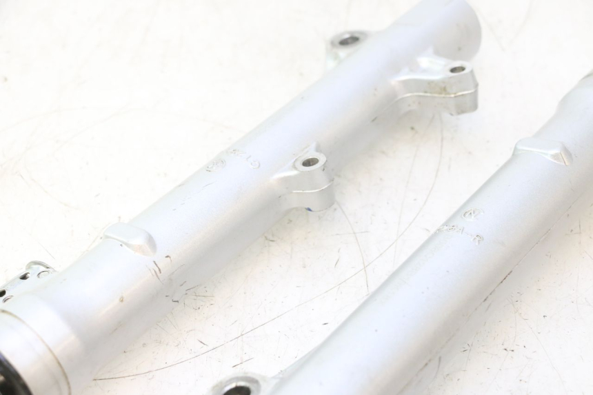 photo de STELO FORCELLA HONDA CRF CR-F 125 (2020 - 2021) - Dettagli dei punti di fissaggio