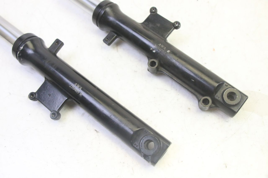 photo de STELO FORCELLA SYM CROX 4T 50 (2016 - 2023) - Primo piano tecnico