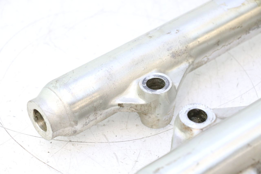 photo de STELO FORCELLA SUZUKI DR S 600 (1985 - 1989) - Zoom sui componenti
