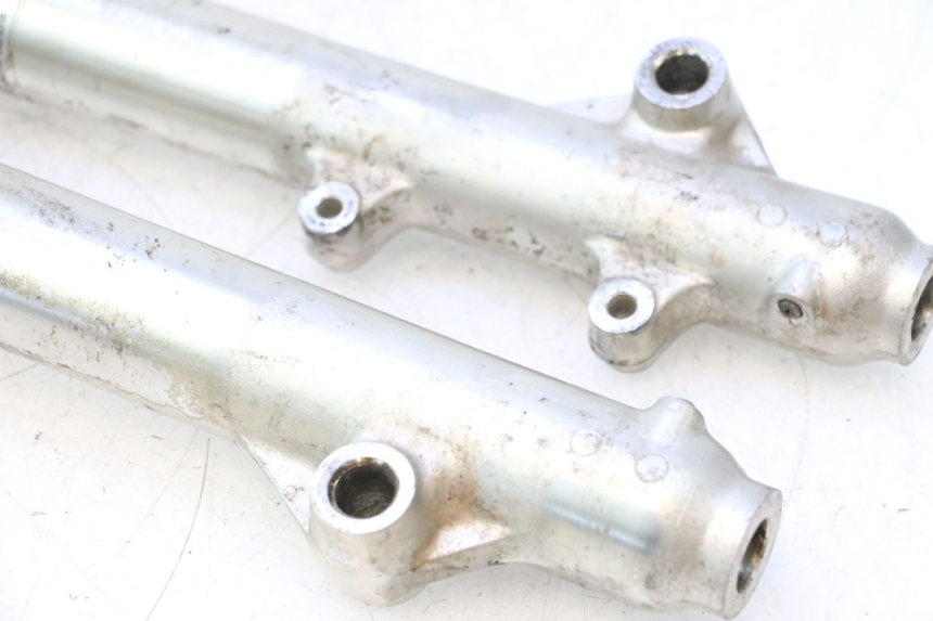 photo de STELO FORCELLA SUZUKI DR S 600 (1985 - 1989) - Zoom sullo stato d'uso