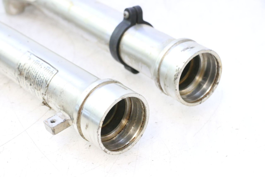 photo de STELO FORCELLA SUZUKI DR S 600 (1985 - 1989) - Ricambio usato controllato