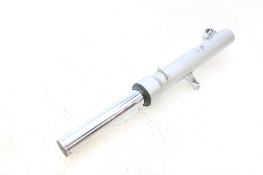 photo de STELO FORCELLA DESTRA APRILIA ATLANTIC S 125 (2010 - 2013) - Altra angolazione