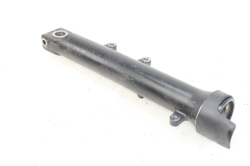 photo de STELO FORCELLA DESTRA HONDA CBF 500 (2004 - 2007) - Altra angolazione